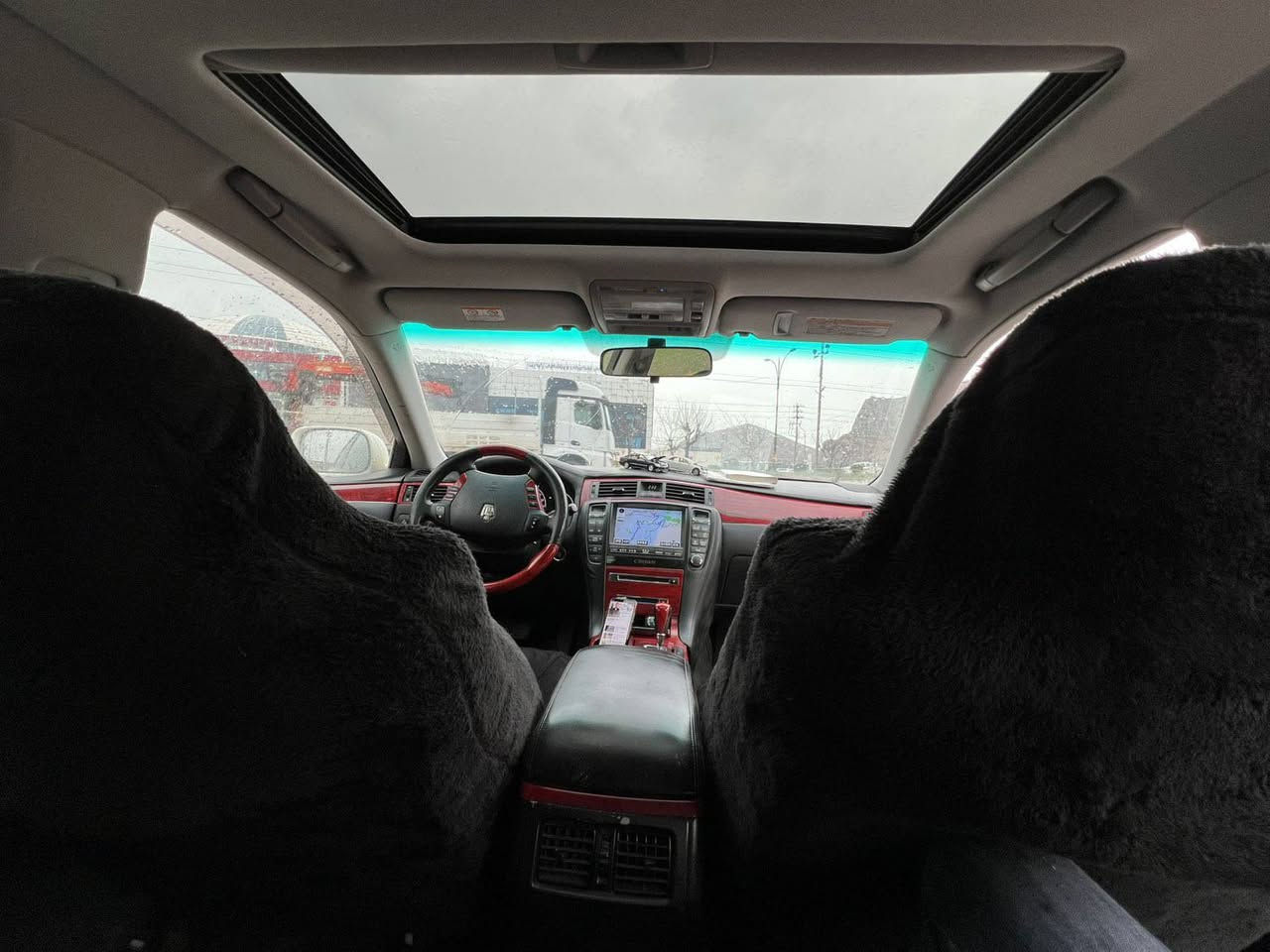 تۆیۆتا کراون شاهینە ٢٠٠٧ بڕاوە
مەکینە ١٨٤ ی بێ دوکەڵ ✈️

گێر و مەکینە بەشەرت ✅️
کۆدی بۆ کراوە ✔️
سڵایت 
ساج سور 
سوکان عەزەڵ 
بەسمە رەساسی 
پێنج بەسمە 
لایتی ناوچەی کوێر 👀
هەر چوار دەرگای لیدی بۆ دانراوە 
ویل دینگە ویل و تایەی نوێ
سڵایتی مەزبووتە 
تازە ڕۆنی گۆڕاوە 
هەرچوار جام و سڵایتی خراوەتە سەر ئۆتۆ 
لەمسی شاشەی مەزبووتە 
کارەبایی و تەبرید و گەرمی مەزبووتە  
کامل کامل مەسروفە
شوێن بڕاوەی چاک کراوە 
دەعامی بۆ دەعامی بەشەرت 

ئەگەر مشتەری تەلەفون بکە مەعامەلە لە کۆمێنت ناکرێت 

*********** --- ***********
