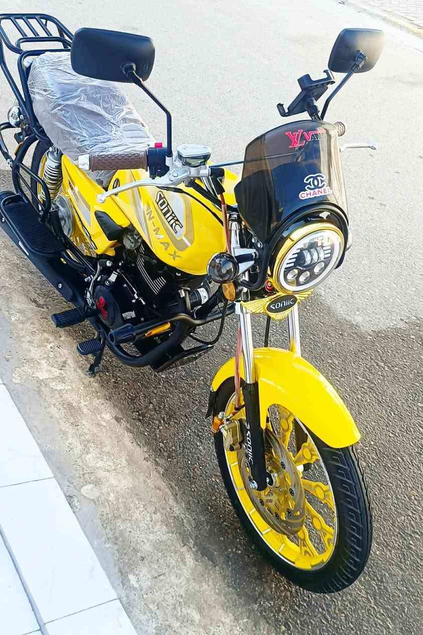 دراجه سونك نو ماكس مكينه ٢٠٠ دايون فول مواصفات دشبول اليكتروني ام بي ثري تشغيل عن بعد بصمه ورييمنوت ريمونت قفل عقل موديل 2027 درع امامي وخلفي أوراق سكنر من الوكيل دسك امامي دراجه جديده صارشهر طالعه من الوكيل بدهن الشركه سعرها مليون وميتين.
للأستفسار الاتصال على الرقم
***********
