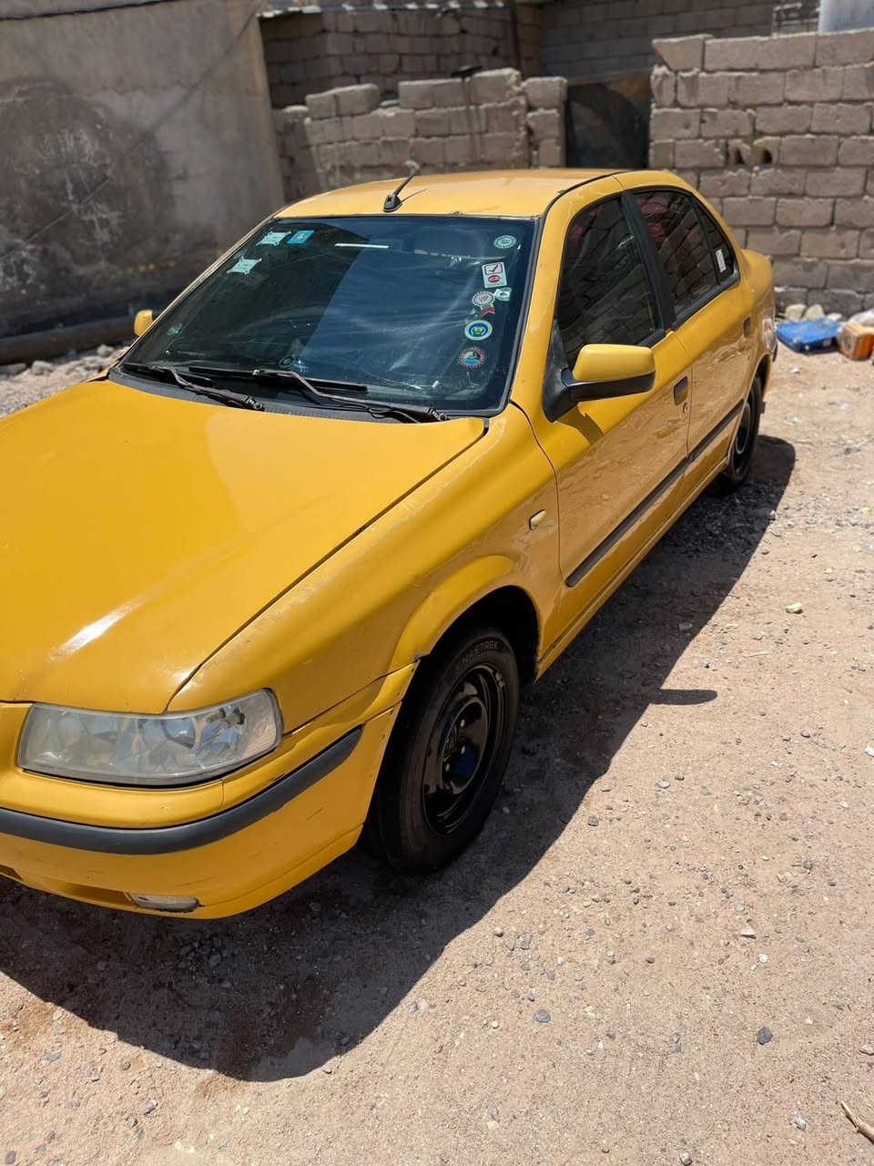 سلام عليكم 
سمند 2014 سنويا باسمي تنتهي بال2029 
أهم شي التحويل رقم بعده ما رايح للمرور حتى يطبعونه وصل موجود عندي 
حداديه 80% 
مشط 60% 
تايرات تخم جديد 
السياره مابيه ضربه قويه الباب الوره ضربه بالدراجه إلي وره العبري بيه السياره هلال تكرمون بيع خياس ودوسه 
باتري جديد 
المكينه تفحصه لان مجفته بدايت السنه تجفيت عام 
الكير قبل فتره نزلته وبدلت جبن وبولبرنك الكير صفحتين 
السعر 33 وبيه مجال للطيبين تعجبك السياره خادمك ماتعجبك اعر المنشور وندعيلنه بالرزق 
مكان بصره سفوان 
رقم *********** بيه وات ساب الزبير, البصرة
