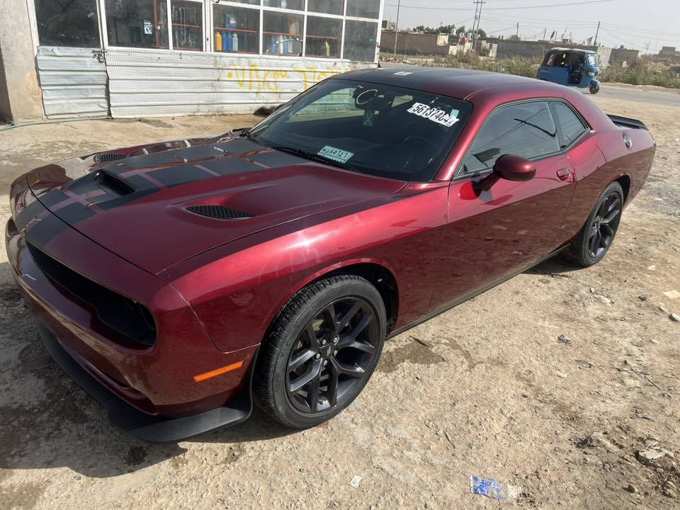 جالنجر SXT 2023 بدون رقم تترقم جميع المحافظات 
ماشية 21 الف تبديل بنيد وجاملغ عكس سائق قطع بنيد والدعامية هيلكات ..السعر 175 
*********** متوفر واتساب
