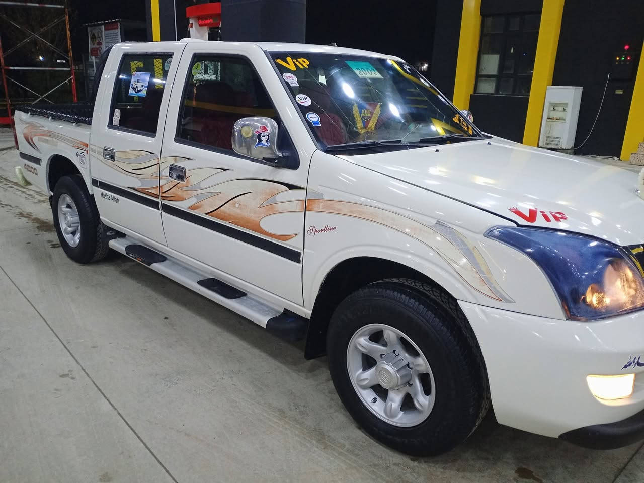 ***********اسيا ***********گونا موديل 2009 مه كينه به خ مه نه فيست اسلي بي ده حم وليدران بي قپوقوپ له زكه ي قه دي بيلاديه نمونه ي نمونان بيويست  به وه سف ناكات كيرومه كينه اكسل تايه خايس هه مووكياني لوكه 139هه زاررويشتووه 48
