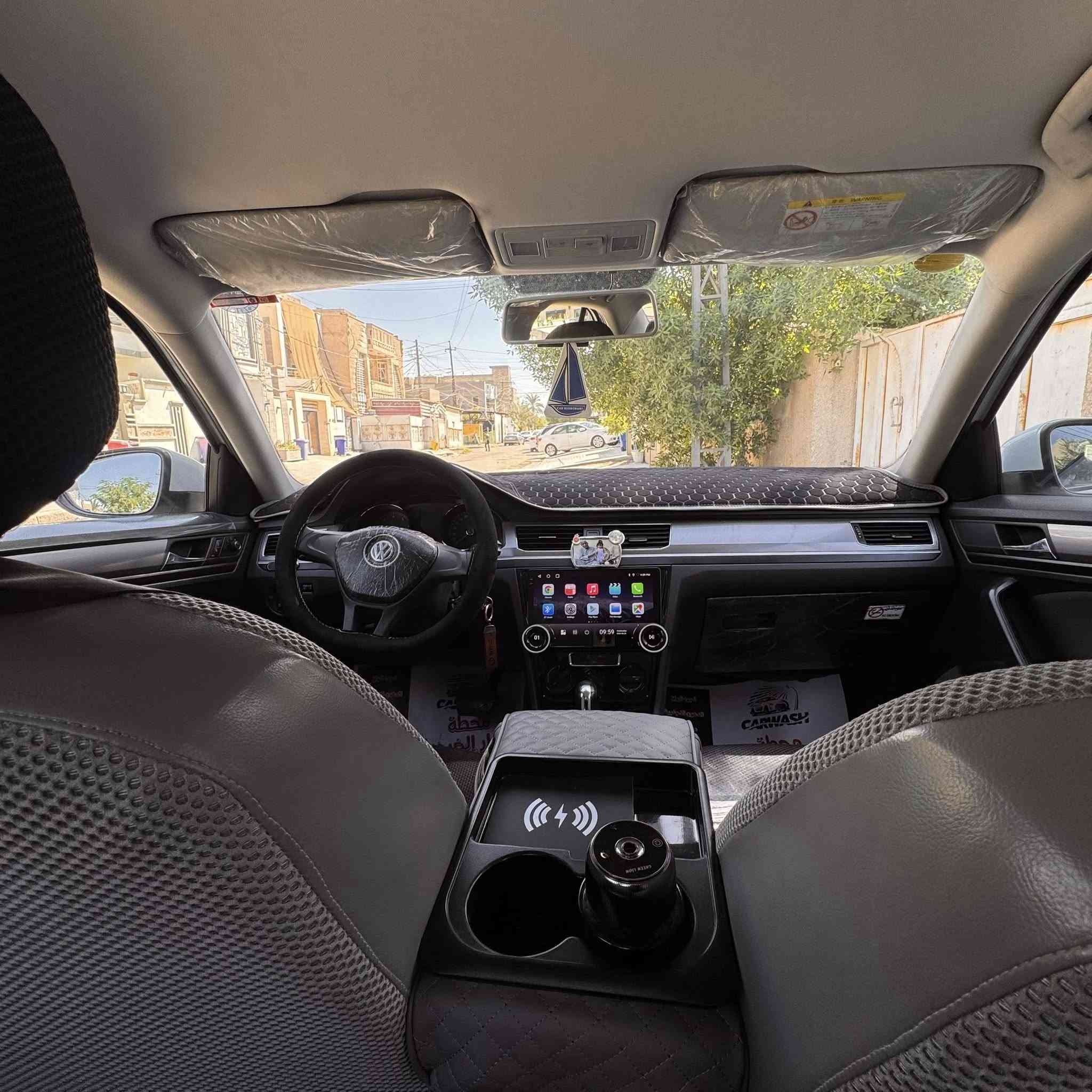 الســـلام عليكـــم 
سيارة فولكس واگن جيته بورا خليجي  2022 للبيع  بسمي  تحويل ثاني يوم السياره مكفوله ومدوشمه ارضيه و كراسي  وصندوق و دشبول  وستيرن وبيه شاشه دايمون 2k فول HD  وكامره جدا واضحه وحساسات  خلفيه وحساس اطارات وحساس توقف يعني تطفه بالزدحام و مثبت سرعه  و ABS ولايت عالي زنون .. والسياره شوفت عينك بالحقيقه بعد احله اني معتني بيه فول كله محسن و دهن موتل اصلي والسياره ماشية 27 الف كيلو يعني جاهزه ماتصرف عليه ربع امانة الله تبريد ثلج ❄️ بعز الصيف وبالمشي رزنه وعزله فول  العنوان  بغداد / الشعب *********** للاستفسار
