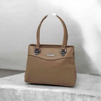 حقيبة حجم كبير • ٣ خانات • توصيل لكل المحافظات