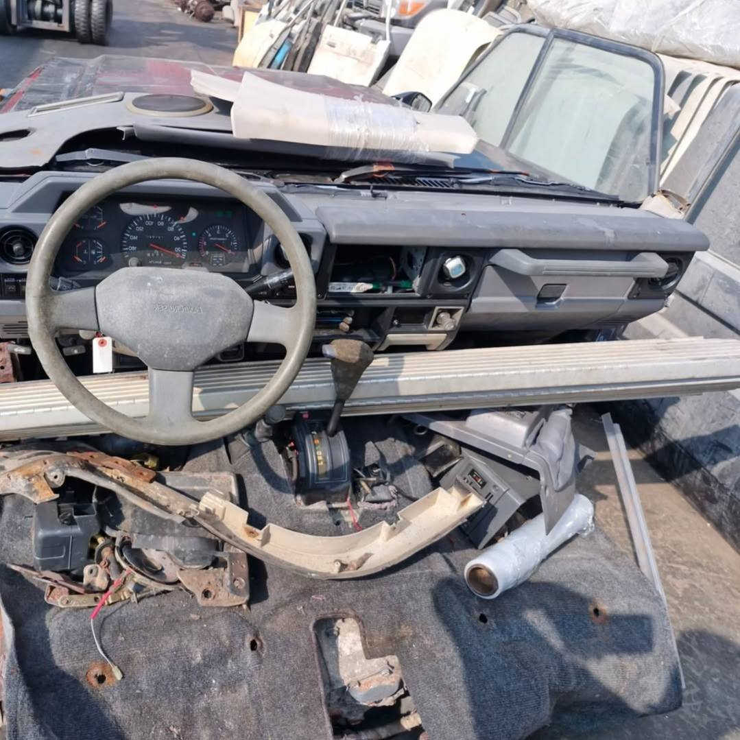 سعر 12 ورقة الگصه توصيل لجميع المحافظات موجود واتساب ***********
