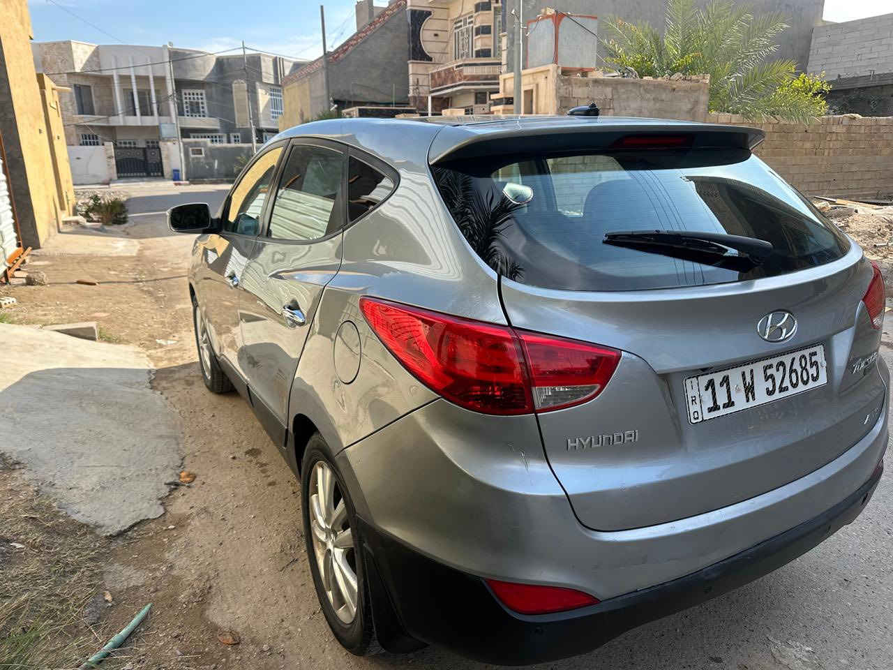 للبيع توسان ٢٠١٢ امريكي صبغ حزام بدون دواخل مكينه ٢٤٠٠ جاهزه بدون نقص السعر ١١٧للاستفسار ***********
