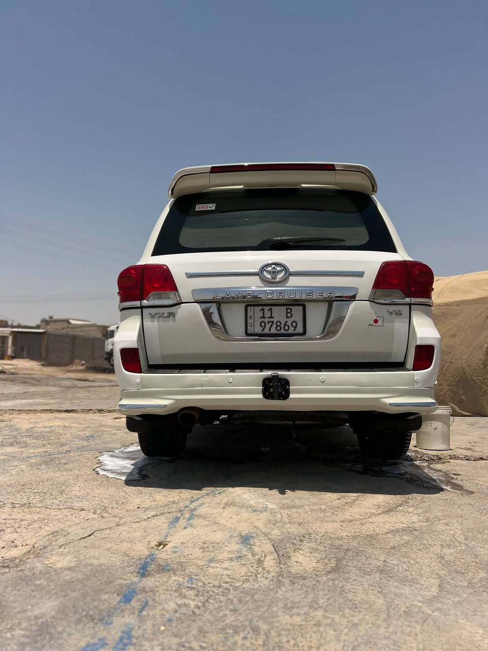 السلام عليكم بيع فقط لاندكروز جكسارة ٢٠١٠ بغداد مشروع وطني بأسمي مكفولة من الضربة والجفية صبغ حزام فقط محرك ٨ سلندر كير محرك مكفول فول مواصفات تشغيل عن بعد السعر ٢٧٥ ومجال قليل العنوان البصرة القرنة رقم الهاتف *********** يوجد واتساب

