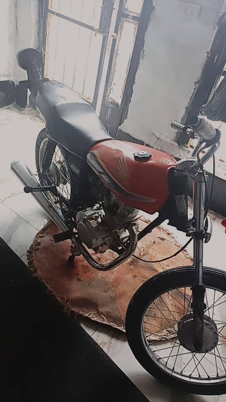 سلام عليكم نامه 23 للبيع كلك
مكفوله دخن وتنكط (دهن) بس قليل  مكاني القاسم ***********
