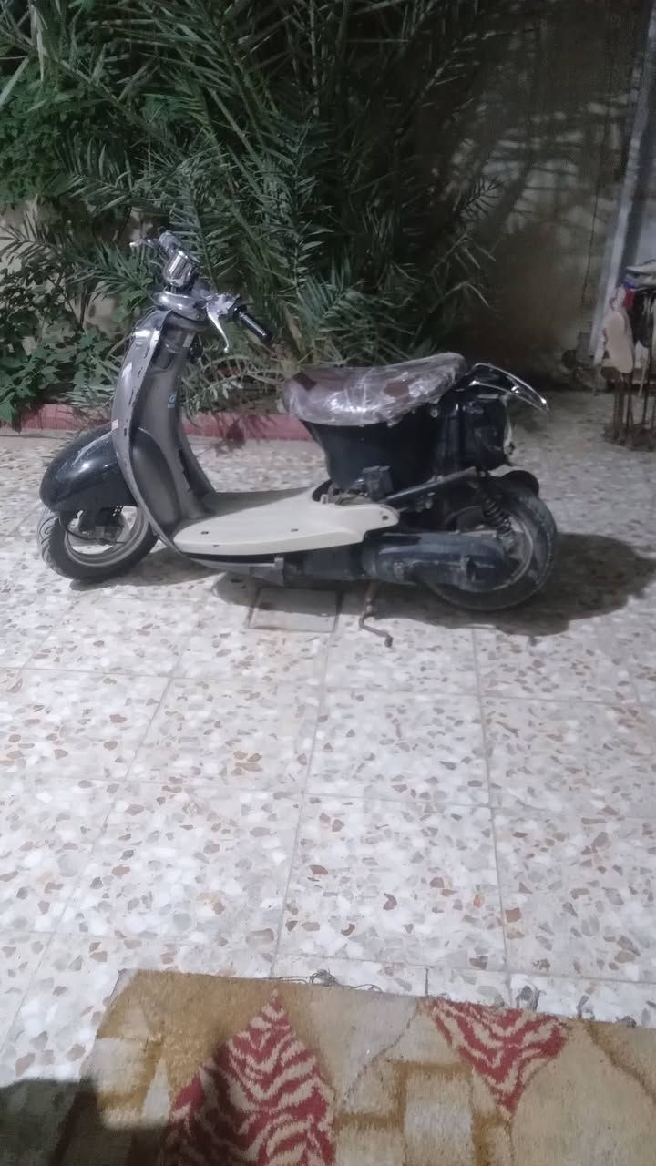 عيني سلام عليكم دراجه نضيفه مفتوح بيه بستم مستعجل عله بيعته مكاني ناصريه مركز ***********
