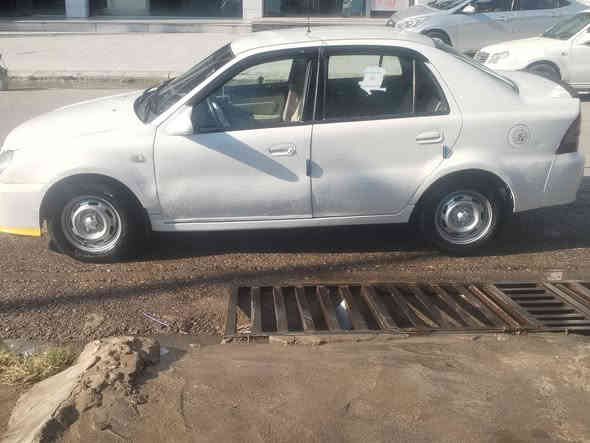 السلام عليكم
سي كي 2013 كصه قديمه
كاربون رقم انكليزي بسمي السياره
بيها باب السايق مبدل نص باب خلف السايق صبغ
سعر 47 بيها مجال ***********
