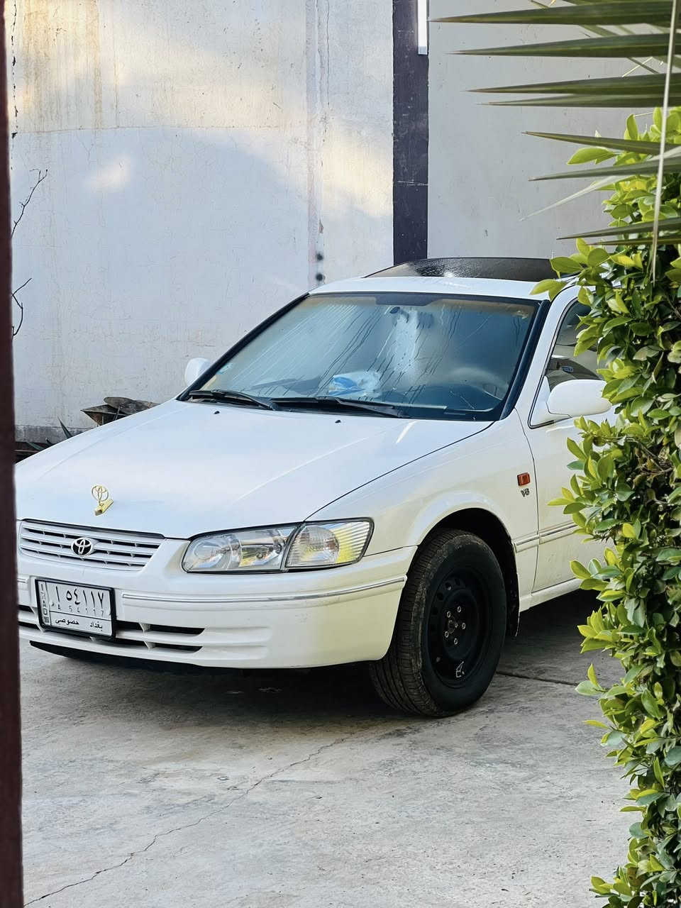 سلام عليكم للبيع          السعر 98
———————————

كامري 2002 ، خليجي ، گراند فول مواصفات ، رقم بغداد ، تحويل مباشر محرك 6 سلندر ، 3000 ، كير ومحرك ، مكفول ، بيها صبغ قليل ، ماشرلك ع الصبغ ، البيها ، سياره جاهزه ، تبريد تدفئه ، كلها شغاله ، صدر تايرات ، نضيف سياره ، وضع شركه ، مابيها تلزيك ، 

العنوان / صلاح الدين قضاء الضلوعيه 

عيسى الطائي / ***********
