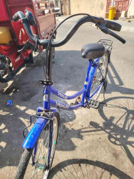 ياباني باله ٥٠ قبله حي الجامعه ***********
