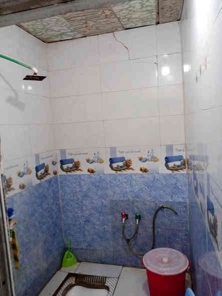 سلام عليكم
بيت وقف سني غير مسجل البيوت كله مسجل بس انه ممسجل مضمون تروح تتئكد بنفسك من المقاطعه بلوقف يله ابيعلك
مساحته البيت 50متر مربع الواجه 4متر والنزال 12وربع
السقف سندويج بنل الارضيه كله سراميك البيت جاهز مناقص شي ابد يتكون البيت من غرفه وهول ومطبخ وحمام  وحديقه زغيره المطبخ كله سراميك للسقف الحمام كله سيراميك للسقف كله سقوف ثانويه البيت مرته مال عائله زغير العنوان التنومه قرب الجسر لايطال شارع الرسول 
يبعد عن الكورنيش 800متر تقريبن كلشي يمك قريب مدارس صيدليه اسواق افران لاستفسار خاص السعر 17مليون
***********
