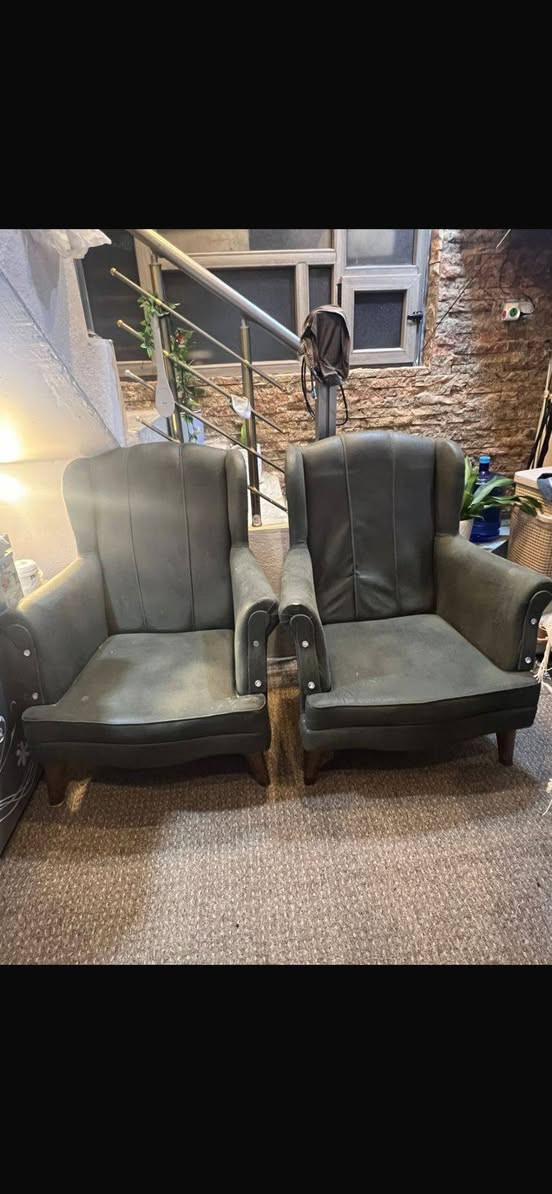 أغراض للبيع العنوان شهداء البياع
نضافتهن 100 بل 100 فول
تخم تكمه تركي ٨ مقاعد لون زيتوني طوخ تكمة اي ضرر مابي ب٣٠٠ وبي مجال
سبلت توسوت انفيرتر ١ طن كل أغراضه كامله ولا اي ضرر بي ب٣٠٠ وبي مجال


**إذا كنت صاحب هذا الإعلان وتريد حذفه لأي سبب، رجاءا أرسل رسالة إلى الدعم الفني**