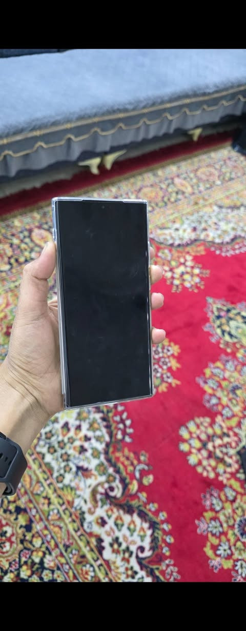 نوت 20 الترا للبيع مكفول كفاله عامة بس شاشة يرادله فقط وكفت فجأة ومبدل بي ضهر اصلي بلادي ذاكرة 256 شرق اوسط دبل شريحة ابيع هلموجود كامل ملحقات مثل ما موضح بلصورة جان يشتغل عندي وفجأة طفت فحصتها اكثر من مصلح كال يرادله شاشة فقط رايدة ب 130 الف وبي مجال اي استفسار راسلوني علخاص مكاني بغداد


**إذا كنت صاحب هذا الإعلان وتريد حذفه لأي سبب، رجاءا أرسل رسالة إلى الدعم الفني**