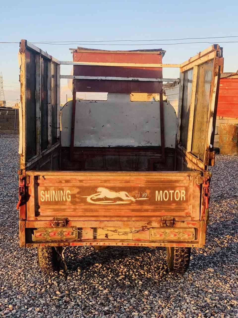 سلام عليكم عندي هاذي الستوته البيع
عندي هاذي موديل 2018محرك 2025كلشي شغال السعر 900بي مجال شرط يلي يحب يخبرني لا هاذ الرقم***********
