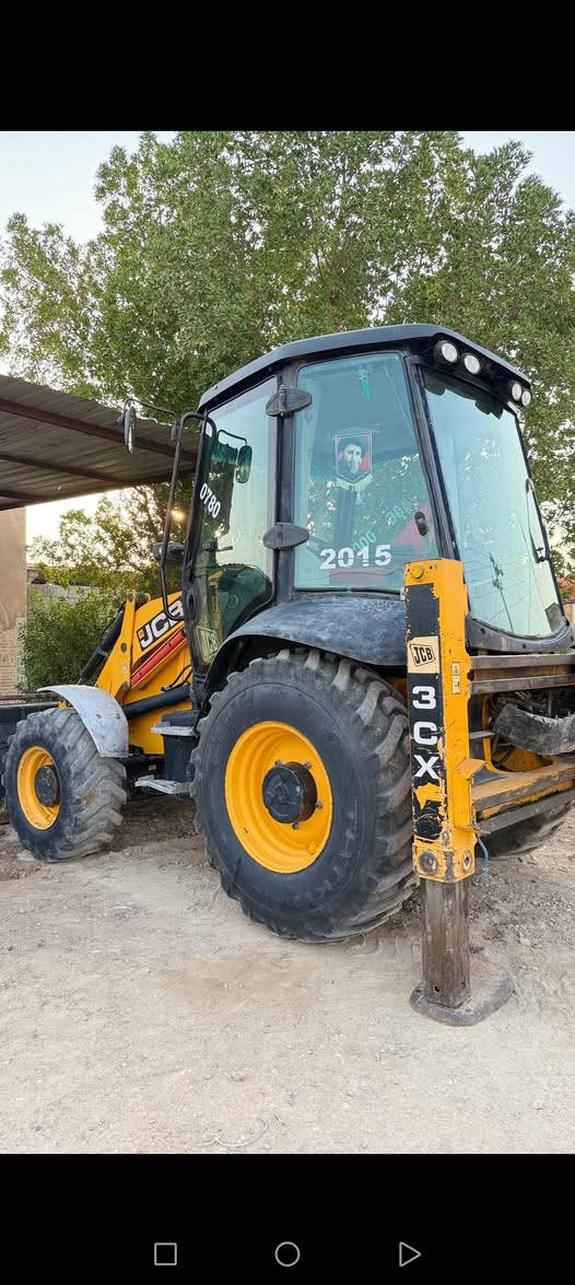 للبيع جي سي بي موديل 2015رقم ربيل بسمي فول مواصفات مكينه  مجفته كير مضخه وكسن كفاله سعره 550بيه مجال مكان البصره مكلف بنشر رقم راعيه***********
