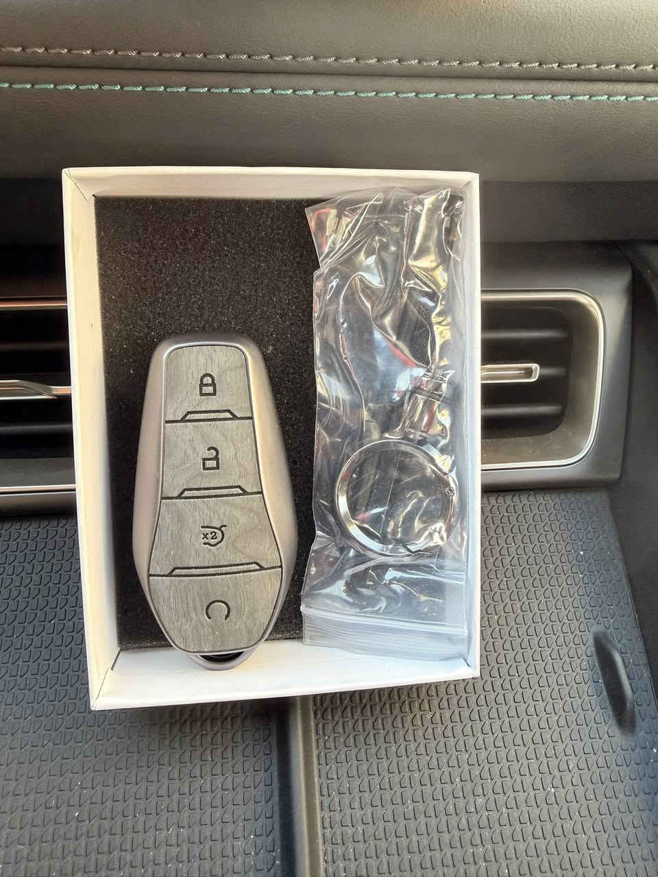 لزكات للشاشة الكبيرة والصغيرة ❌

جنح خلفي BYDمتوفر لجميع الفئات❌

دواسات  اربع قطع لكل باب جوكر❌

مري باتمان Seel 5 / جن بلس / دسترويد❌

يدات باب  والطاسات Seel 5 / جن بلس / دسترويد❌

ربل حماية للصندوق لكافة الفئات❌

كفر بصمة ❌

انارة روز❌

 للاستفسار ***********
