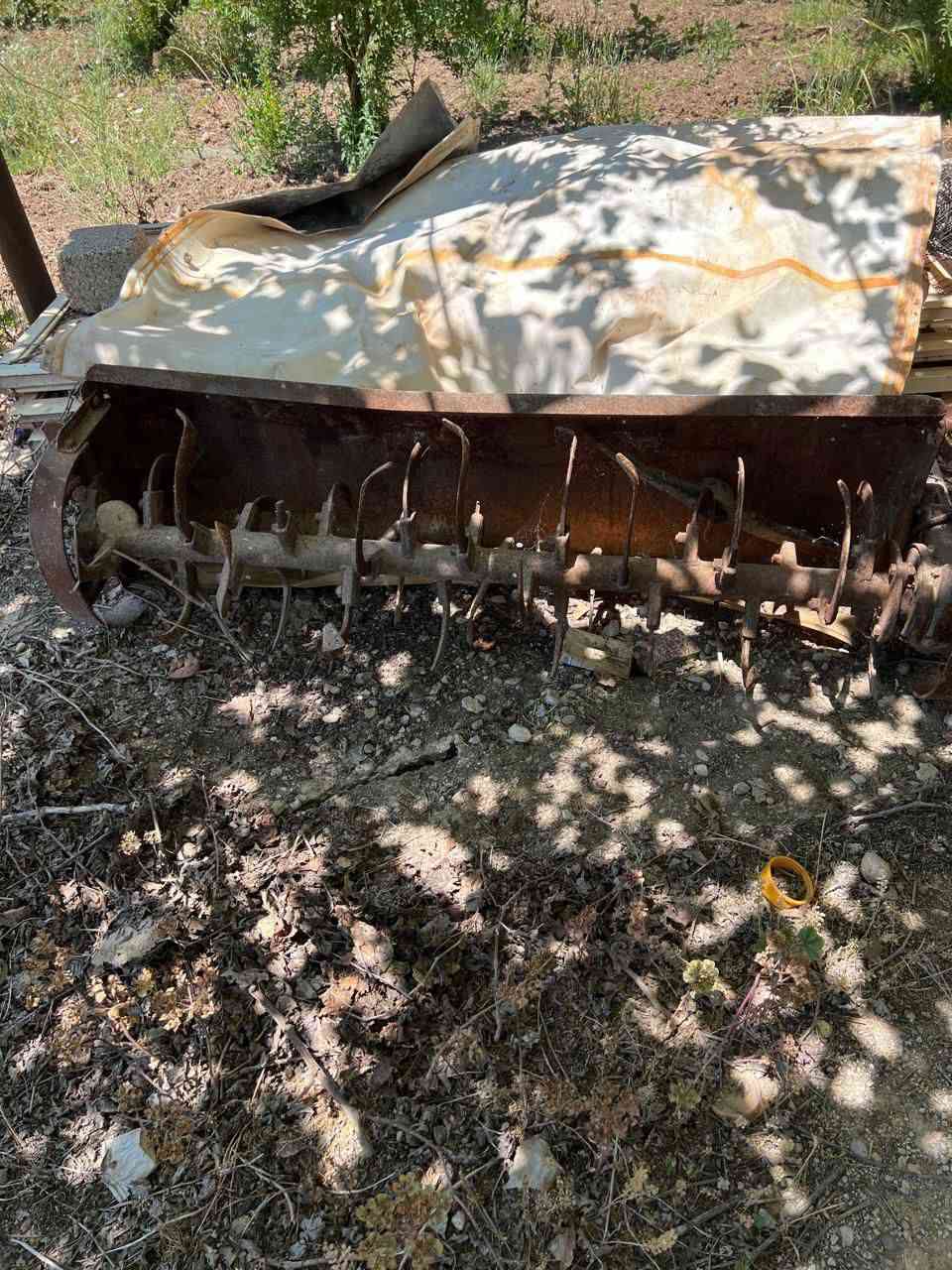 خرماشه بو فروتنئ $4
بالطه بو فروتنئ$7


**إذا كنت صاحب هذا الإعلان وتريد حذفه لأي سبب، رجاءا أرسل رسالة إلى الدعم الفني**