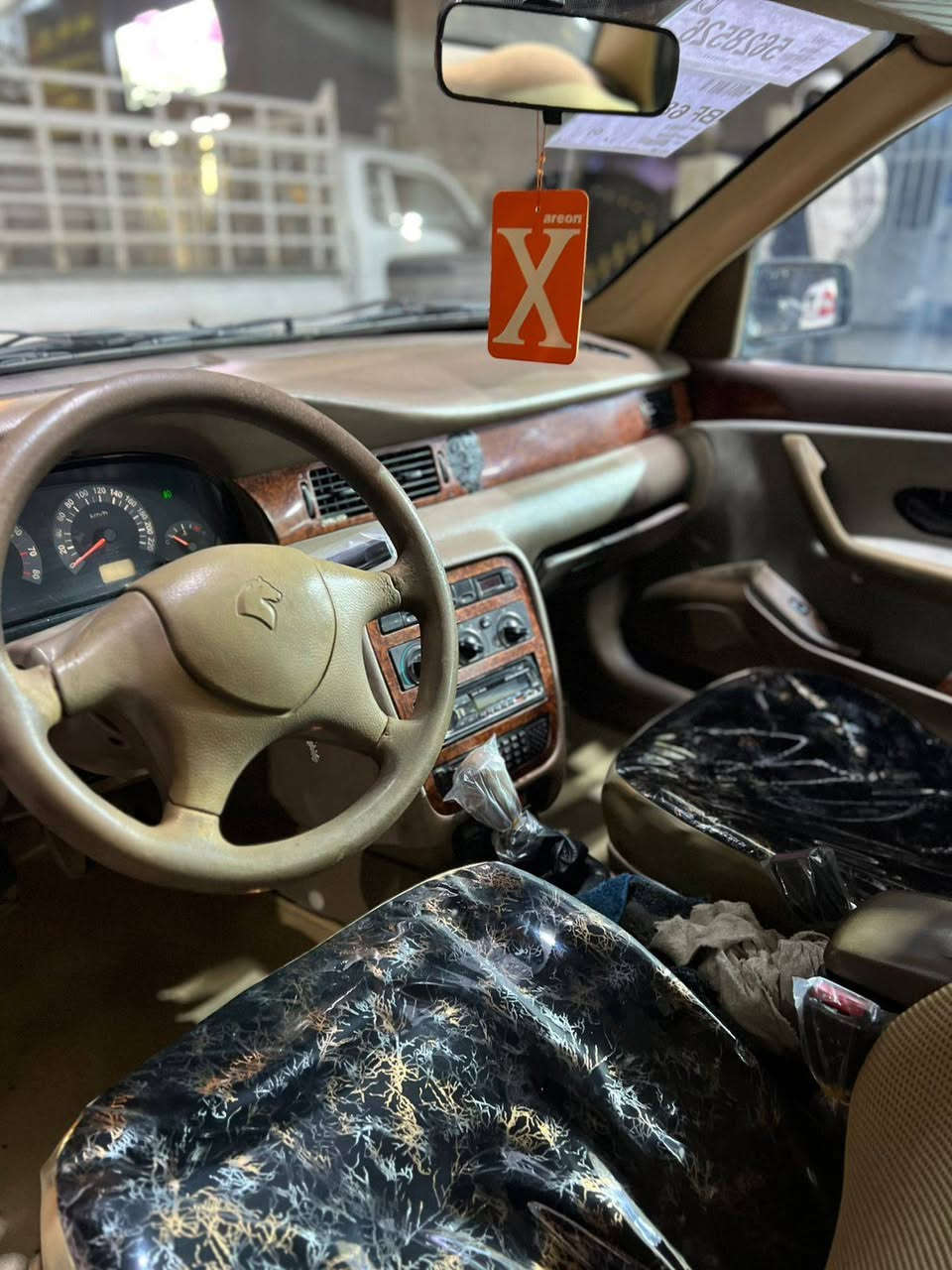 سلام عليكم سمند 12كير مكينه فرنسي مكفول تخم تاير جديد صدر امامي خلفي جديد تراي زيرو سياره مال جناي الف متصرف عليها تراي للبصره غرفه جديده تبريد تتفئه شغال كل نقص مابيه  فقط مكانت كيلر. أثر جراد بدون ضربه وبدون معجون سياره احلا من الصور بعد رقم بغداد   تحويل ثاني يوم مكاني بغداد البياع *********** مكلف بل نشر
