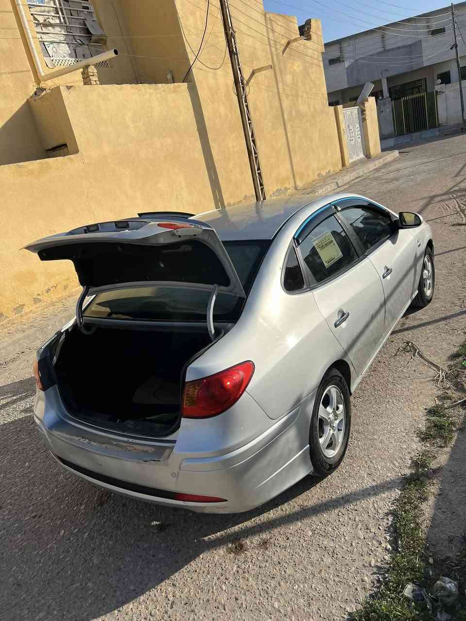 سلام عليكم النترا ادوات ٢٠٠١٠ نضيفه كلش كارتون سبير ما نازل جاهزه ما تخسر عليه دينار تبريد ثلج سياره جاهزه كلش سنويه طبق الشاصي السعر ٤٤ وبيه مجال المكان العماره ***********                 ***********
