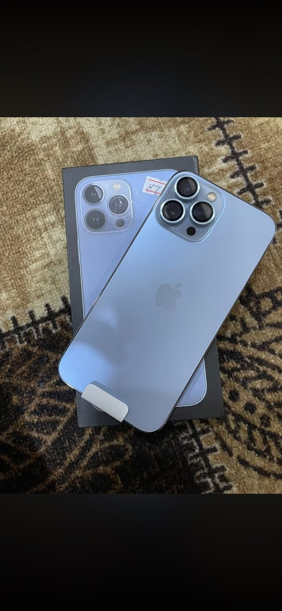 ايفون ١٣ برو ماكس 
بطاريه ٨٢ 
ذاكره ٢٥٦ وتر بروف نضيف كلش السعر ٦٧٥ بغداد حي القاهره ***********
