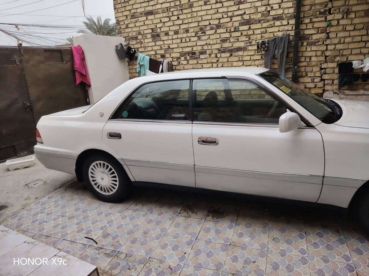 السلام عليكم  اخوان راس ثور فلات للبيع  فقط  رقم انبار دولي بسمي تحويل ثاني يوم سنوي لل30                                                        مكفوله من ضربه وكص ونقل جثه والاصوليات تخم تاير جديد                                            ليات ابو عيون.                                       حداديه جديده.                                                تبريد ثلج                                                       شاشه +كامره خلفيه.                                         مكينه2500ففتي  وكير عل شرط وعل فحص.                         دشبول جديد.                                                   سياره جهازه مال جناي                                                  مكان السياره بابل قضاء القاسم                                          السعر 100وبيه مجال للشراي                      تليفون ***********6
