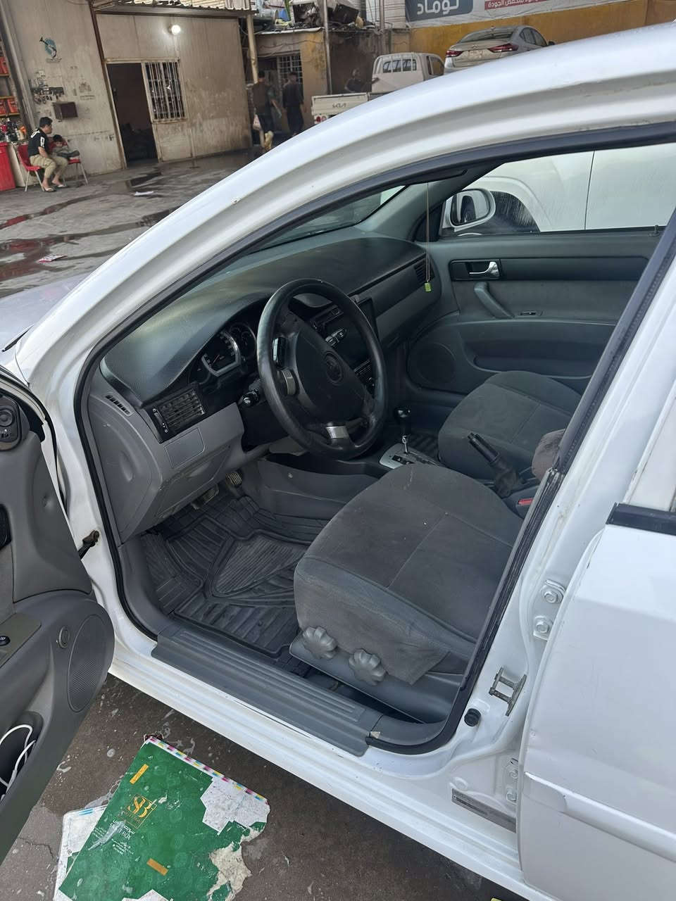 أوبتره مديل 11 شركه عامه سياره كفاله عامه بس دوس مصبوغه 
 فقط محرك جديد كير جديد صدر نضيف رقم كربلاء بسمي٧٠وبيه مجال حك جيه  بغداد البلديات ***********
