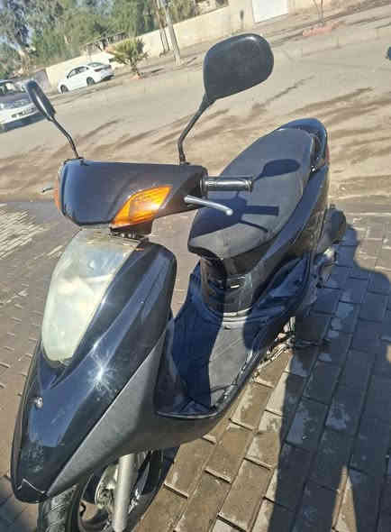 سلام عليكم دراجه اللبيع بريز اخت الجديده مال رمبه مكان بغداد السعر ٦٠٠ مكان بغداد ***********
