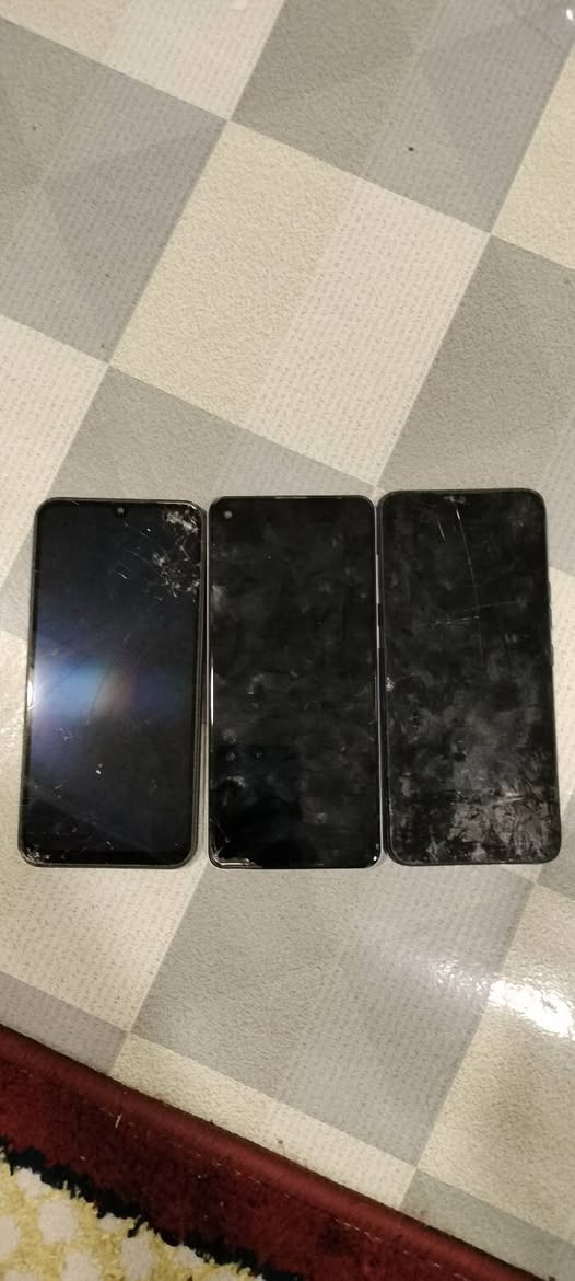 السلام عليكم اخوان عندي تليفونات عوزهن شاشات قيم ب ما يرضي الله رقمي وتساب***********
