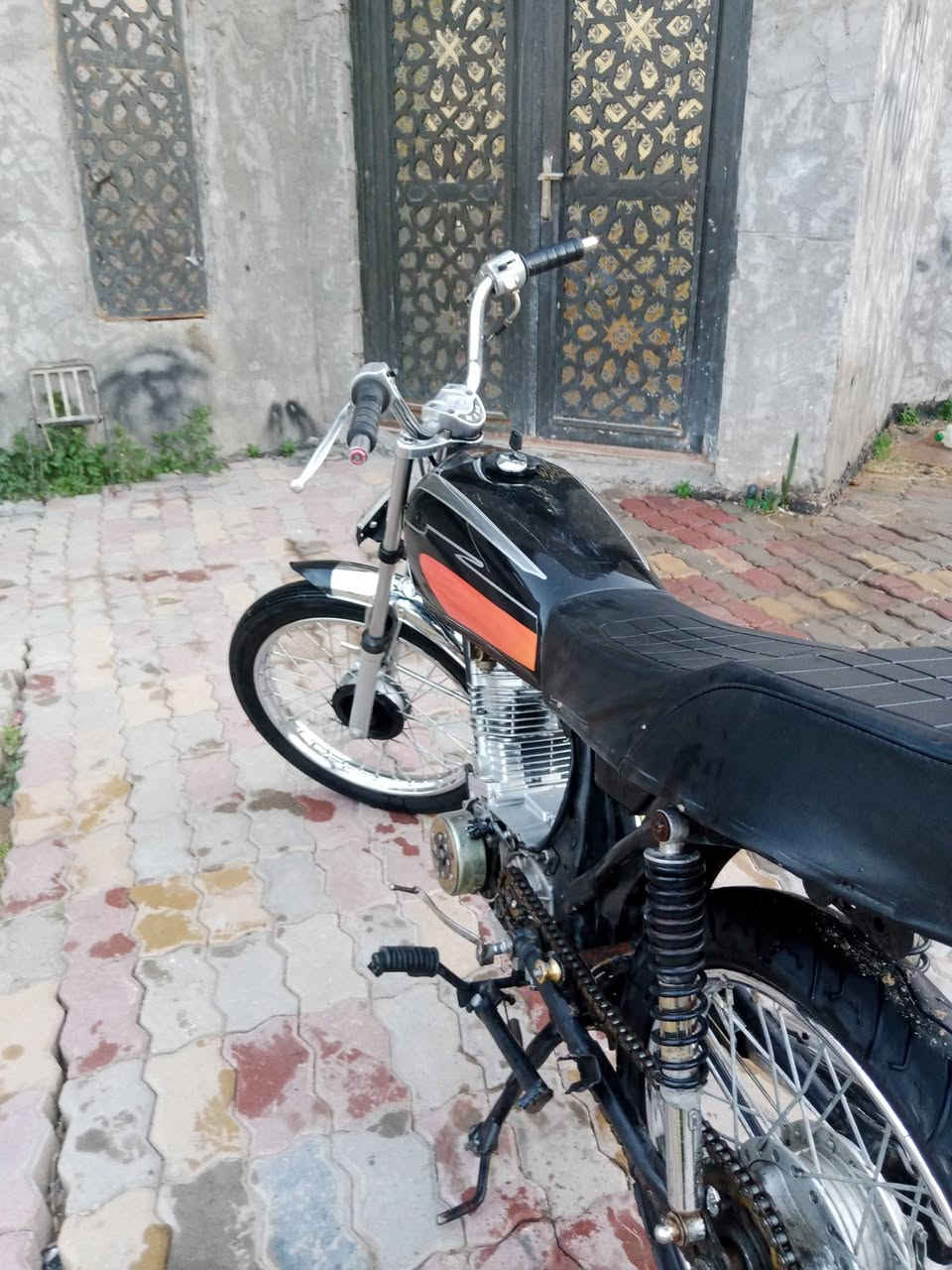 دراجة نامه 4كير  للبيع او مراوس بجهاز ايفون دراجة اصولي منفيس فقط نشاط فول نضافه كدام عينك محرك مفتوح نعومه فول دراجه نضيفه السعر 350 مو شراي لا تعلق مكان الرمادي الخمسه كيلو للستفسار ***********
