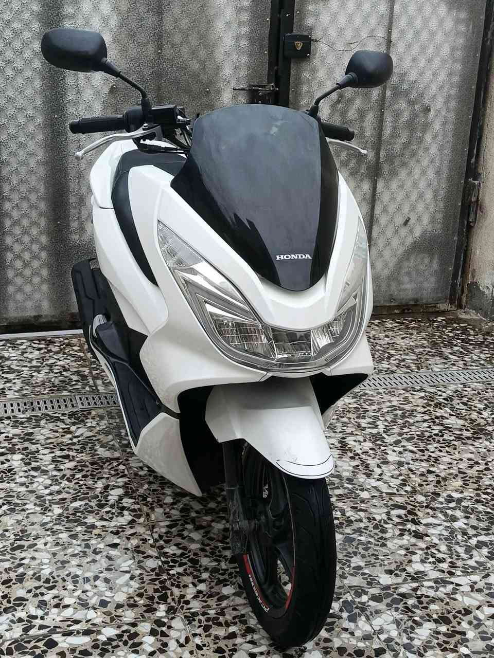 سلام عليكم بي سي إكس جيل الثاني
وارد ياباني كي إف مكينه 150 
حساس زدحام ستان حساس ماشيه 24الف
مكفولة كفاله عامه لون أبيض صدفي
هيتر بليدت دراجه مكفولة كفاله عامه 
سكن بغداد حي النصر ***********
