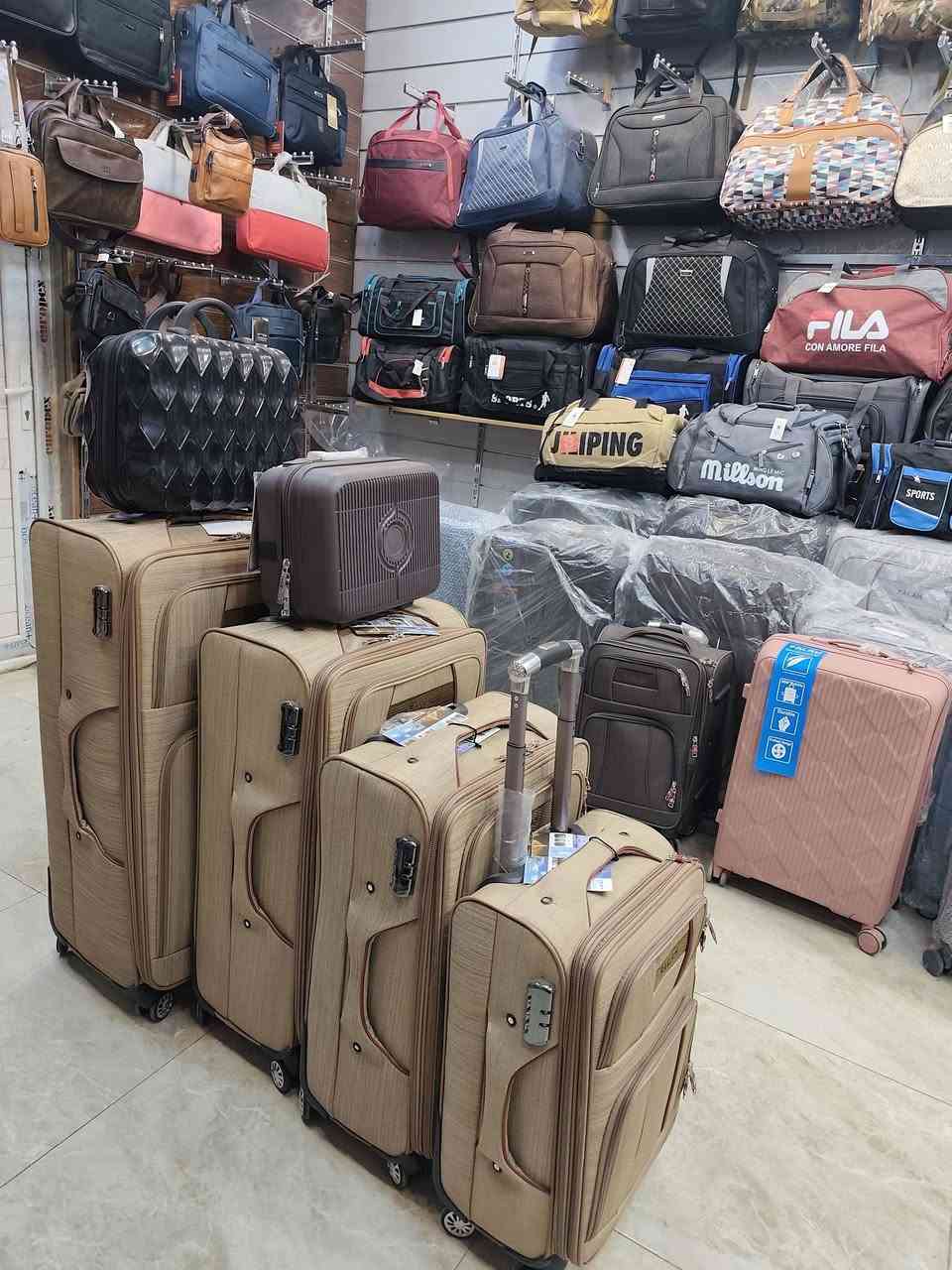 جنط مدرسية و سفر و رياضية جميع الموديلات و الالوان 
العنوان بابل المسيب السوق شارع زين العابدين محل سجاد للأحذية 
للمراسلة ***********
للاتصال ***********
يوجد توصيل
