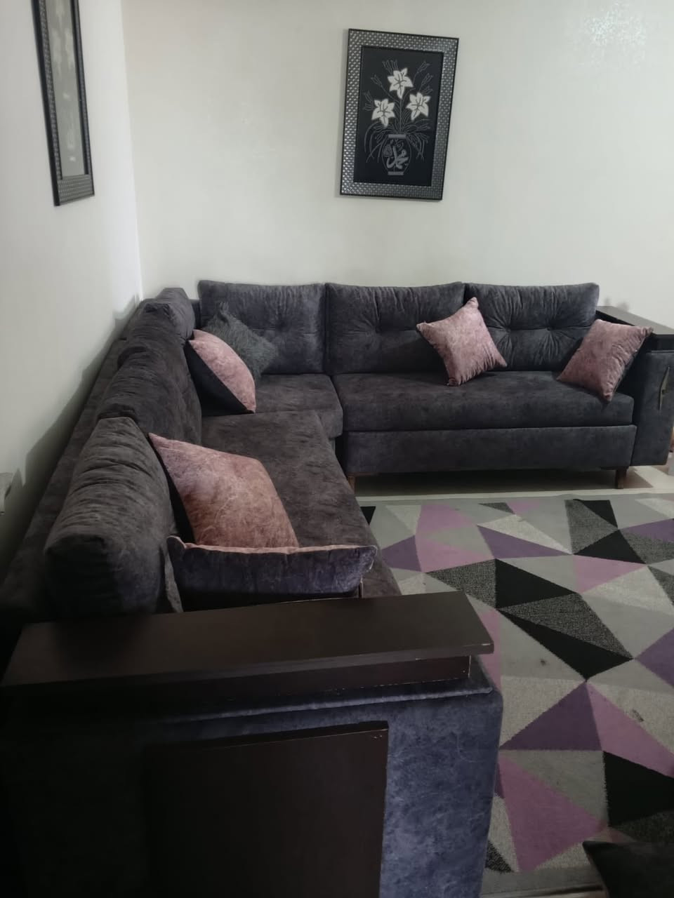 صالون جديد بعدو مش مقعود عليه 
موجود سيروب 

السعر 350$ 

70699190


**إذا كنت صاحب هذا الإعلان وتريد حذفه لأي سبب، رجاءا أرسل رسالة إلى الدعم الفني**