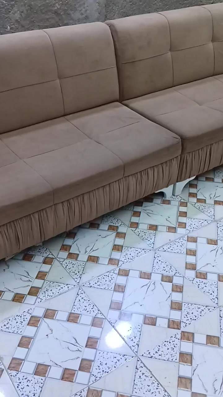 السلام عليكم تخم ديوان اللبيع السعر 175 رقم الهاتف ***********
