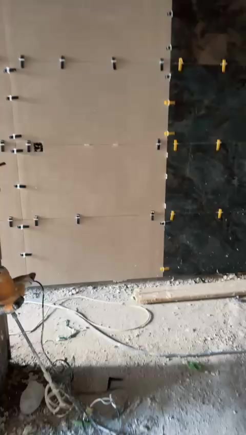 سلام عليكم خلفة تطبيك كافة السراميك جدران ارضيات 

مرمر بورسلين بايات درج عمل لوح بورسلين ترميم بيوت 

واجهات تسليم مهندس مكاني بغداد ***********
