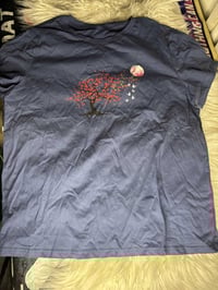 ملابس • احذية • بضاعة