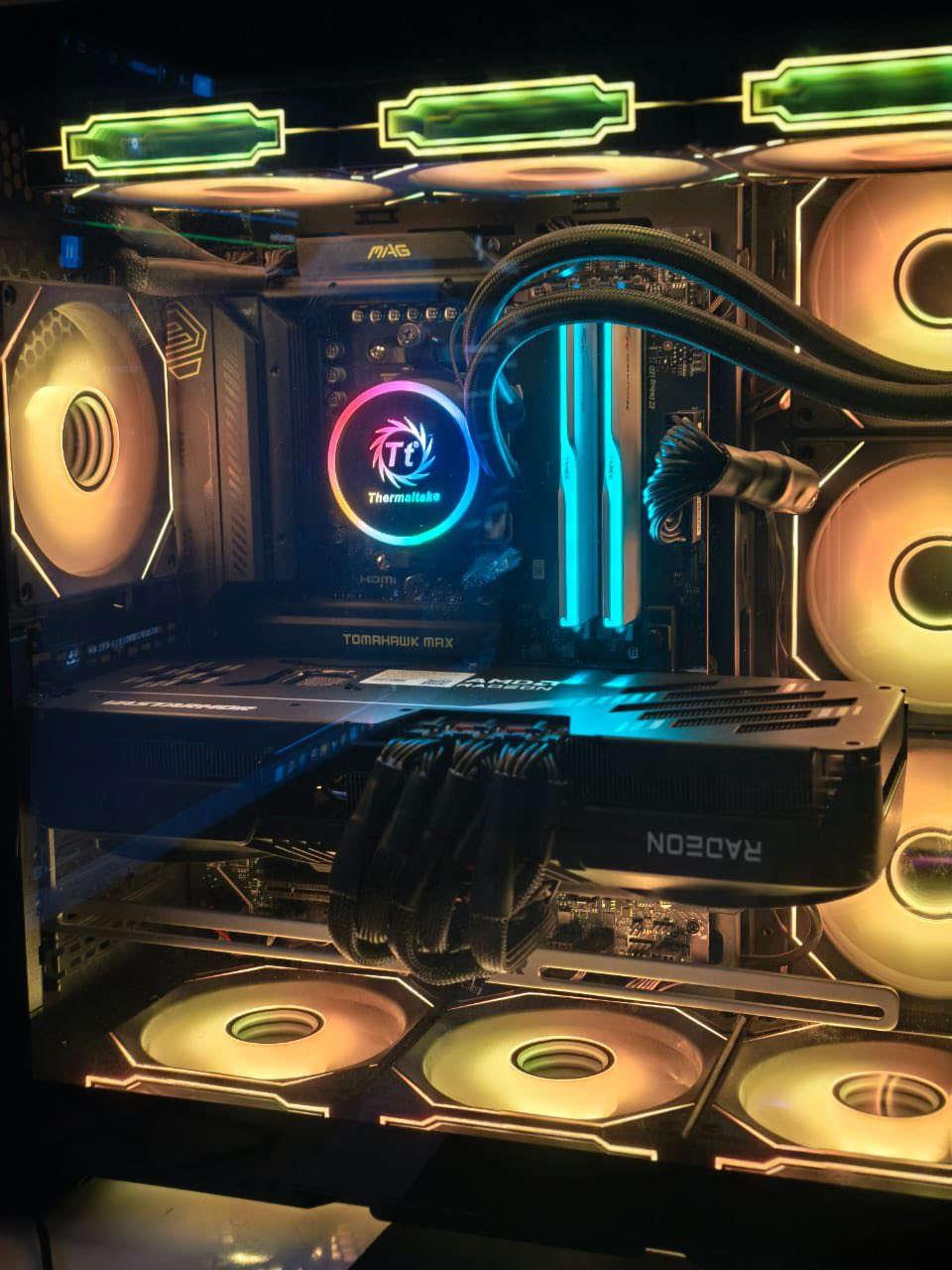 تجميعه مال العاب وبثوث سعر مليونين ***********
