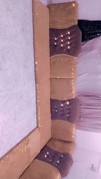 جلسه • ٦ امتار • خشب وسفنج