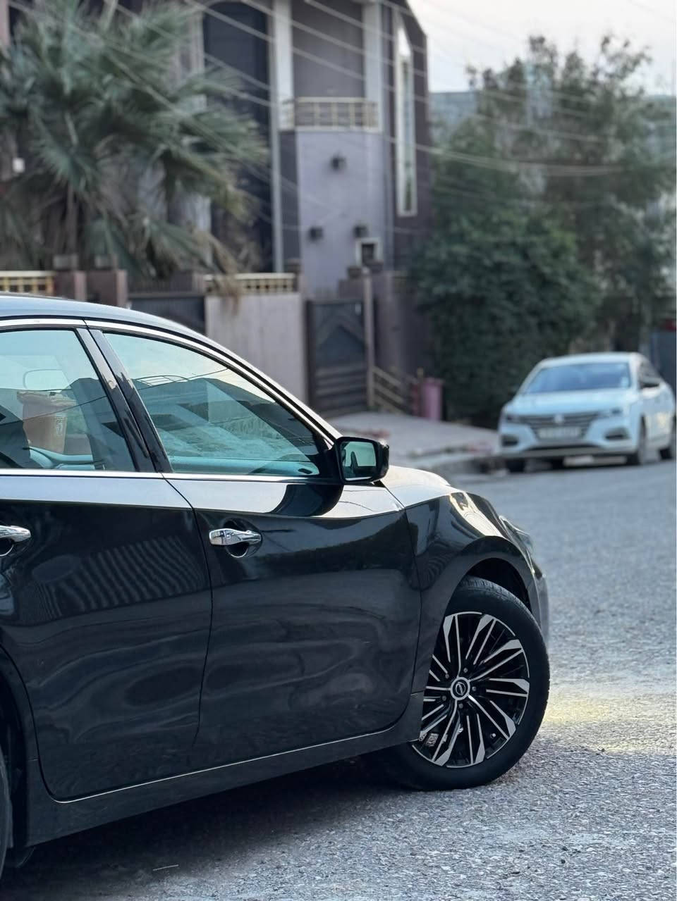 نیسان ئالتیما
مۆدیل 2017
موسفات:s سوکان ڤۆلیۆم +تحدیل سرعە + کوشن کارەبا
سەنەوی تازەیە تازە 
لیدراو یەک پارجە و بستێ بۆیاخ بێناو گرتن
جوار تایەو ویل تازە 
رەقەم موبایل***********
سعری 125و مجال كركوك, العراق
