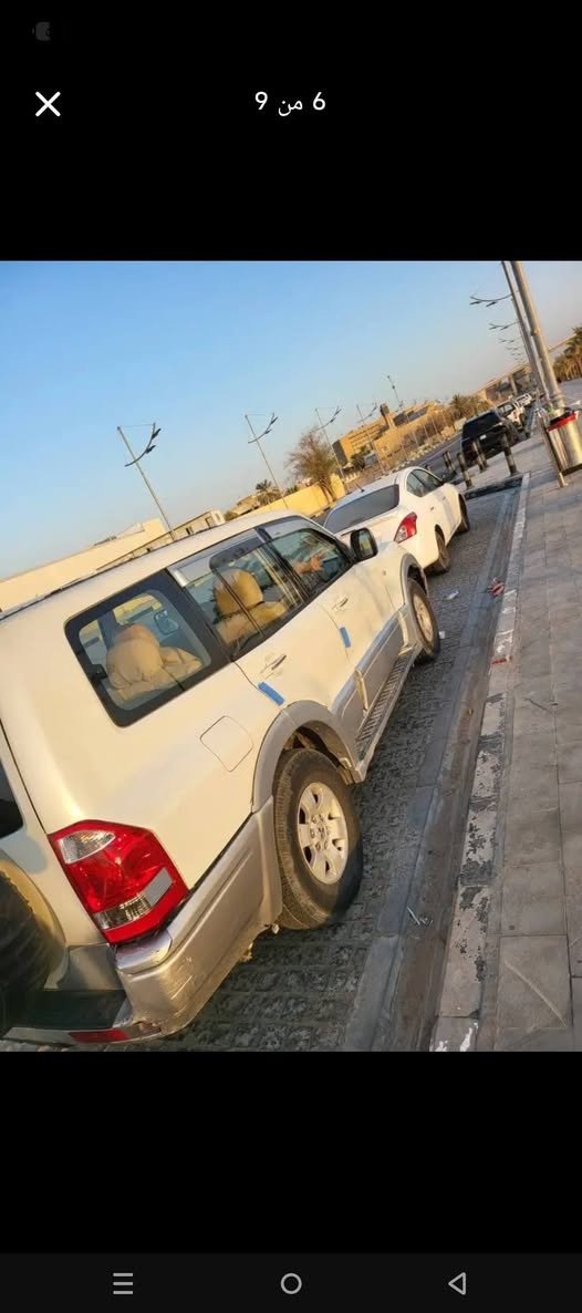 السلام عليكم 
 
حالين سياره رقم انكليزي داورته ابسمي وبدلت رقم

باجيرو مديل 2006
كير ومكينه شرط 
حداديه 80بل ميه 
ابسمي رقم بغداد كهربايات شغاله 
تبريد شغال 3قطع 
سنتر لوك شغال مصبوغه حزام فقط اثر جراد 
بكاني البصره الموافقيه 
رقم الهاتف ***********
مراوس مراوس مراوس مراوس فقط البصرة, العراق
