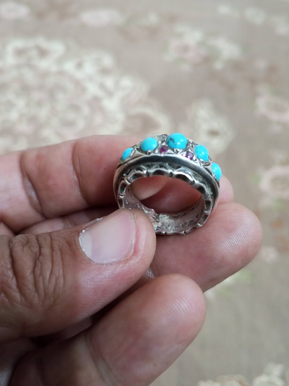 السلام عليكم نيشابوري صافيات ناعمه ب80نهايته فضه ثقيله ***********
