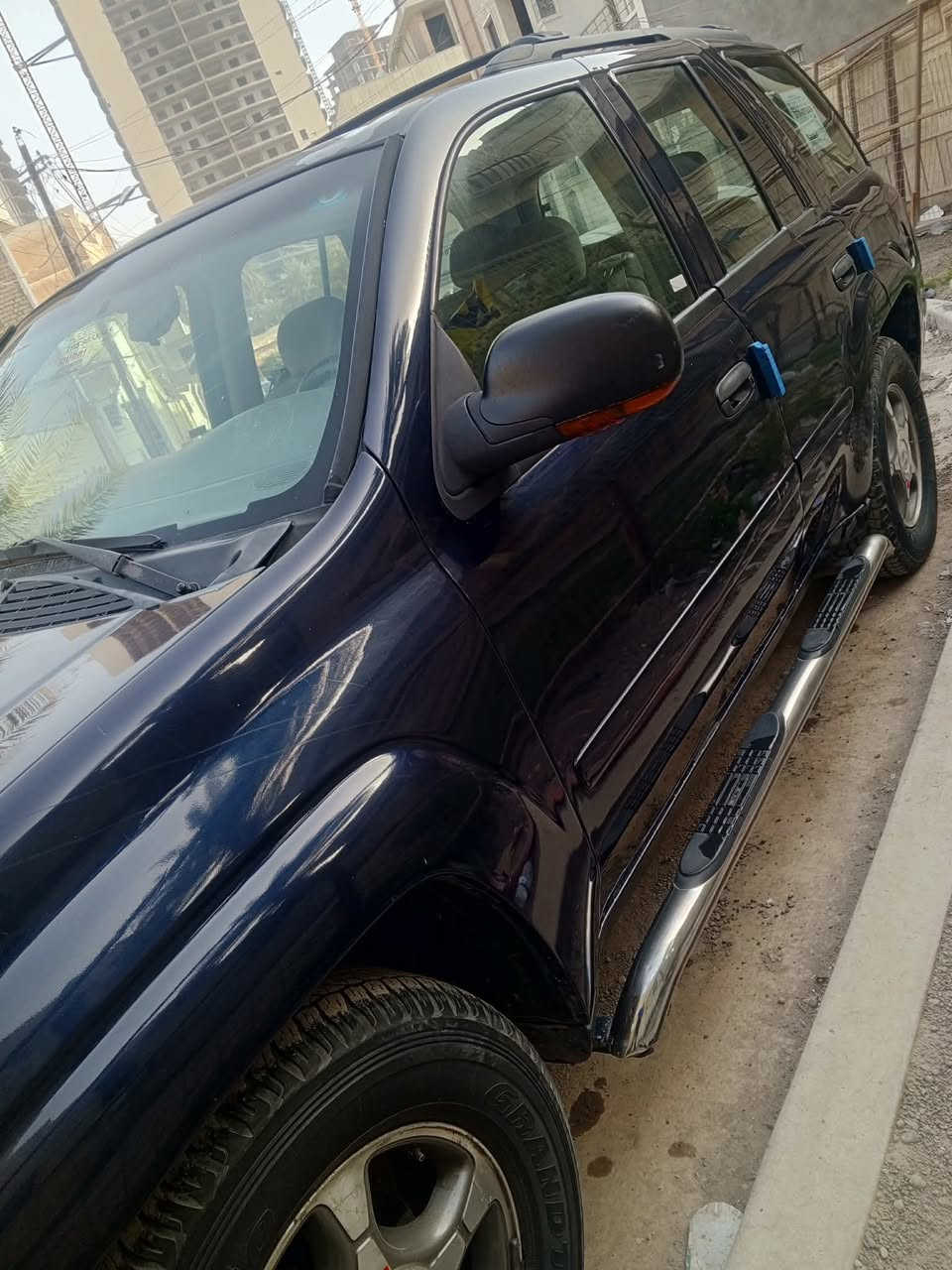 مراوس او بيع بلايزر موديل 2008 وارد امريكي ضرر جاملغ خلفي لون ازرك. صبغ حزام بدون دواخل سبب الجراد قماره تكم شواصي لغود سليم مكفولل
‏ مكينة قبق ابيض ٤٢٠٠ مكفوله 
‏بجم والصندوق شكل تاهو فور ويل
‏مثبت سرعة..تحكم ستيرن جهتين ..تدفئة بالكشنات
‏تبريد قطعتين جيد جدا..كامرة خلفيه
‏شاشه اندرويد كار بلي بلوتوث وايفاي
‏المرايات كهربائية..اشاير مري
‏تخم تاير جديد جبلي ..باتري جديد..الأرضية جلد
‏بلكات نوزلات فيت بم مجاول جويتر كله جديد
‏ كير ومكينة جدد وكهربائيات شغاله 
‏صدرها ٧٠٪ تخم اذاين جديد
‏رقم ديالى شبه مميز انكليزي هزه جديده باسمي
‏(بغداد الزعفرانية)
‏السعر 85 بيها مجال بسيط 
***********
