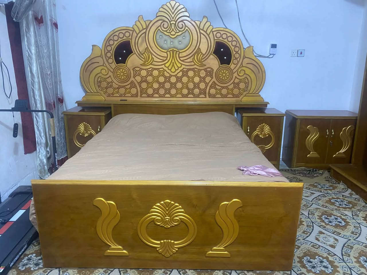 غرفه نظييفه كلش سعرهه 850 وبيهه مجال


**إذا كنت صاحب هذا الإعلان وتريد حذفه لأي سبب، رجاءا أرسل رسالة إلى الدعم الفني**