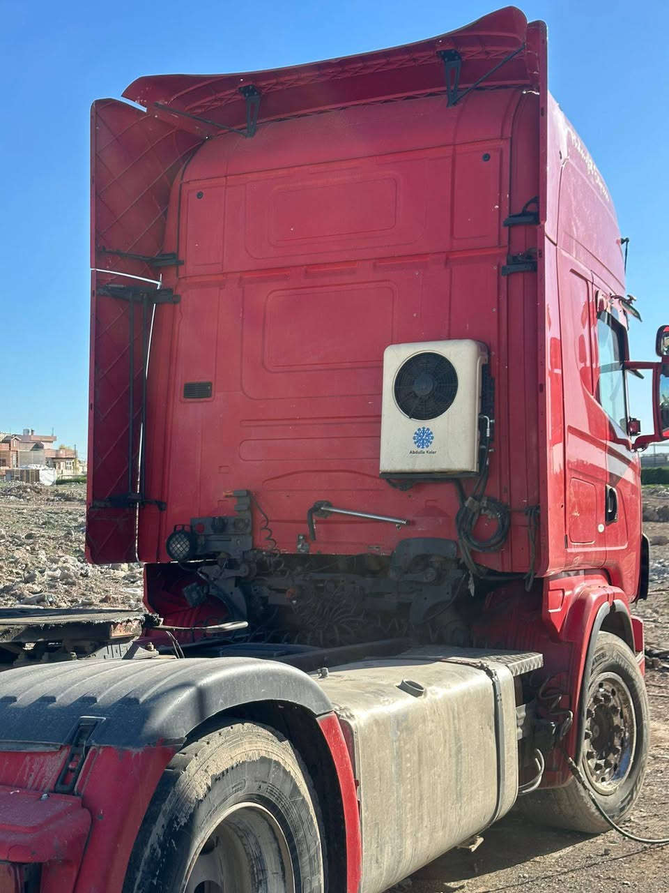 للبيع اسكانيا بس راس
موديل 2003
مربوطه تنكر
سنوي جديد
سعر 135
عنوان اربيل 
***********===واتساب
