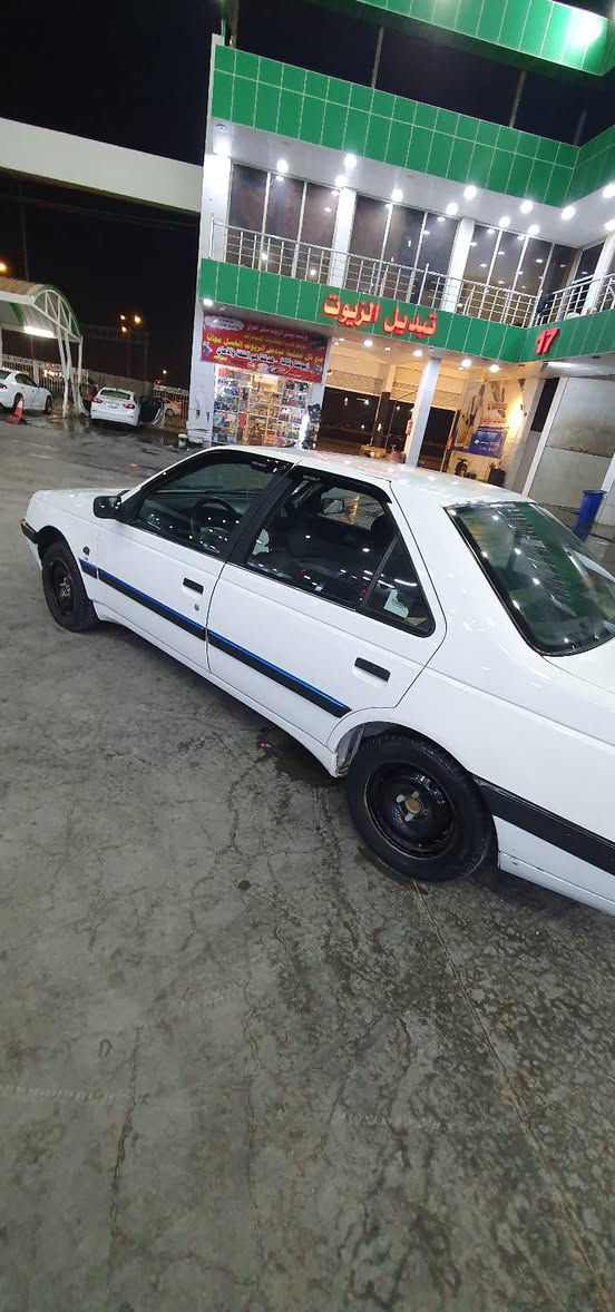 السلام عليكم بيجو 405 مديل 2012 كفالة عامه من دعاميه لدعاميه من ضربة وتبديل وصبغ ولخياس سيارة جديده كلش ماشيه 130 حقيقي سعره 45 سنوية ل27 مكاني بلبصرة بلقبلة ***********
