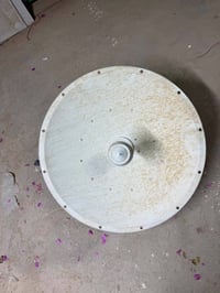 2.4 للبيع 07722224020