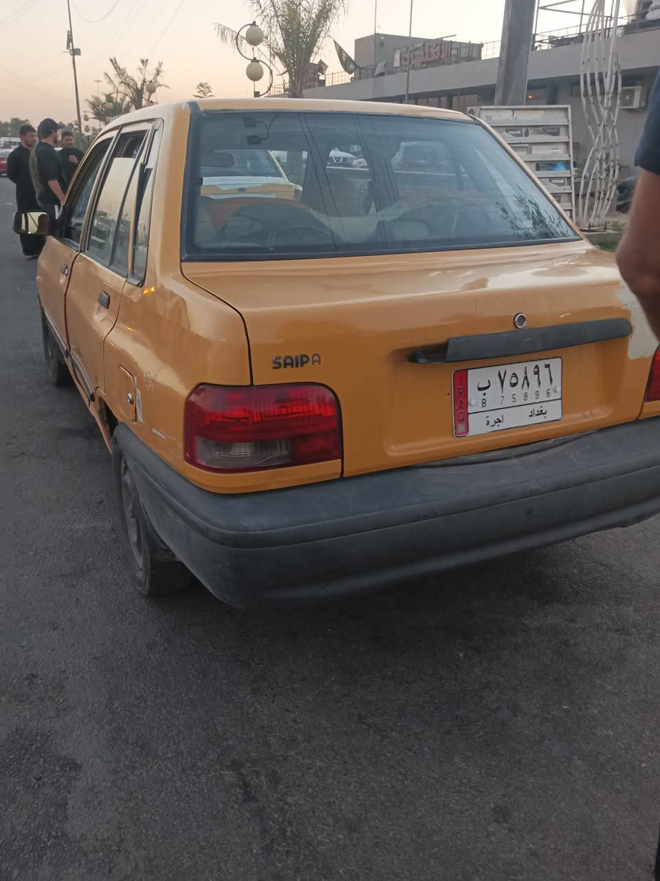 يالله سايبا 12رقم بغداد  للبيع رايده ب 15 ورقه عليه 292الف على المشتري تحويل مباشر اشوكت ميعجبك كير محرك نضيف تبريد يشتغل يحتاج بس راديتر السيارة حلوة وجاهزه مكاني بغداد ***********

