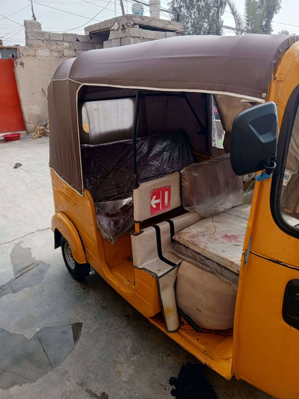 تكتك 19شهر5 بلاديه بس الغوده مرشوشه وراق المصطفى كامله مكينه مال عشرين السعر 4800وبيه مجال بصيط مكاني فلكت سلمان باك ***********
