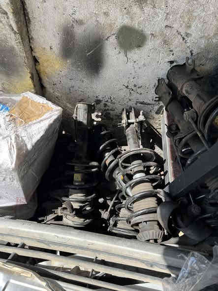 دبل ولوي وقاعده افيو
فلنجات خلفيه افيو
اسطاب اكسل خلفي افيو
فج امامي افيو
مضوب فريم ممه افيو
للاستفسار 
واتساب ***********
واتساب ***********
يوجد توصيل لجميع محافظات العراق
