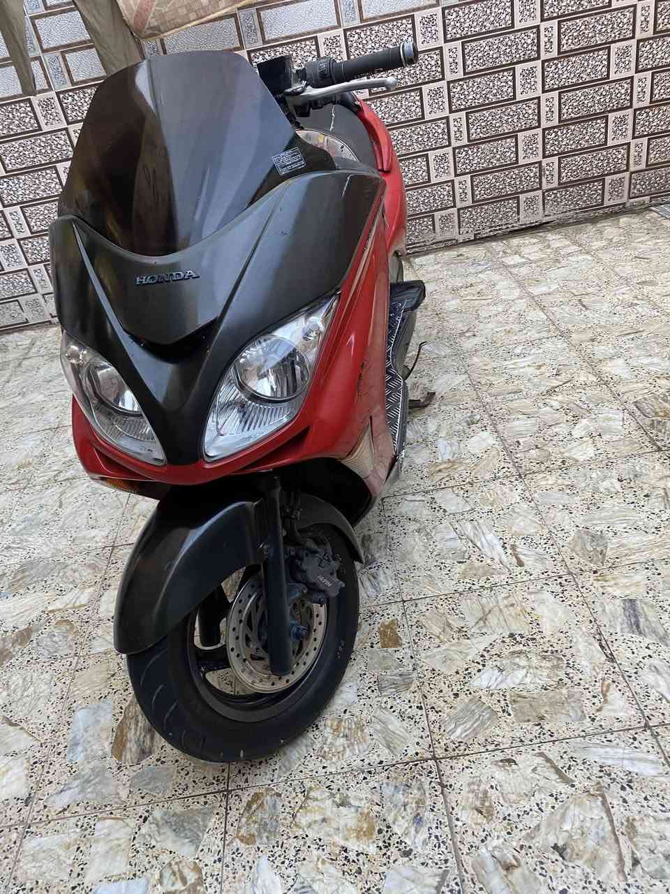 السلام عليكم فورزة 08 عميه بلاد للبيع كهربائيات كلها شغاله عدادات شغاله نكره سلف مكينه ناعمه وحلوه لا نضوح ولا تبخير ولا تنقيص ترايشها موجودات مشادهن سعرها 550 وبيها مجال للطيبين نقوصات بسيطه توكع من سعرها مكاني بغداد المعامل حي النصر واتس اب ***********
